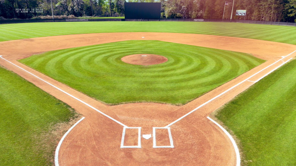 HS Baseball Fields Of America! tweet media