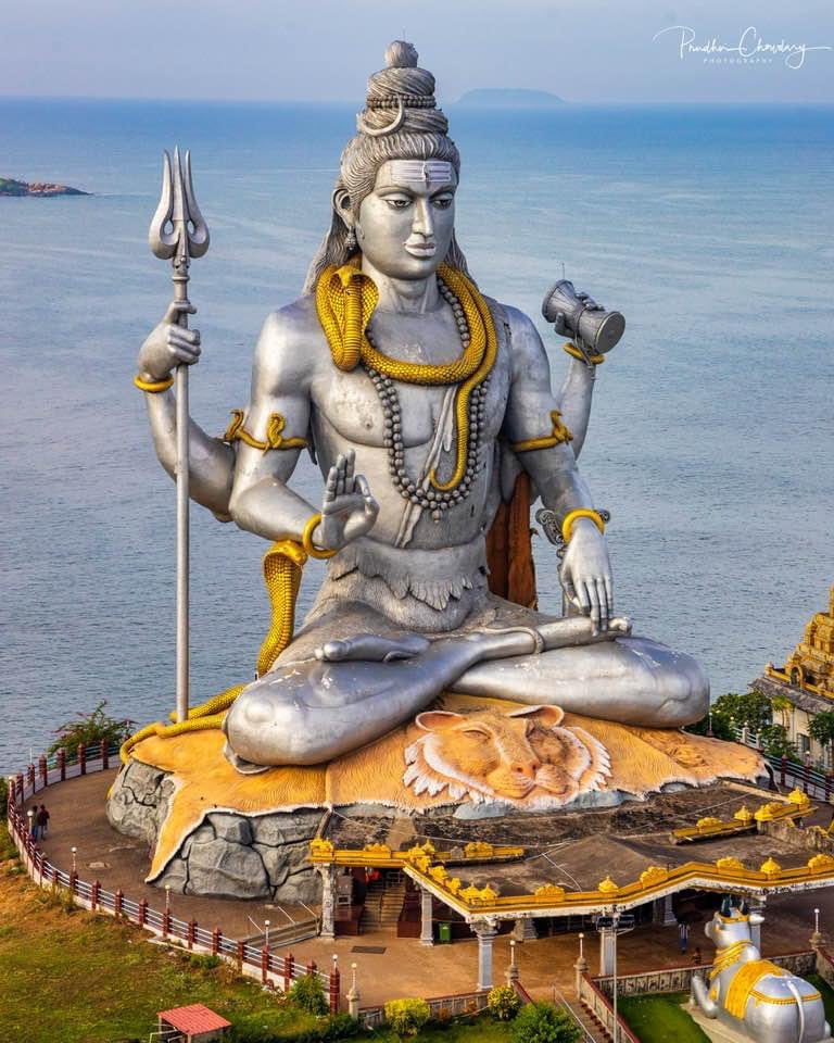 14 beautiful & divine Murtis of Bhagwan Shiva in the World 1. Murudeshwar Mahadev, Karnataka