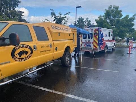 SilverStarSAR's tweet photo. SSSAR had our second event running first aid for @WhyRacingEvents today at The Reflection Run in Washougal, WA. Members, Sarah and Alex were onsite, ready to provide assistance if needed. https://t.co/E0Lum2kE0Q