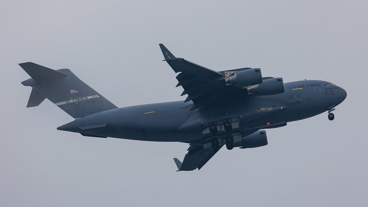 横田基地 11:52 R/W36↘︎
C-17A 07-7179
Travis AFB / KSUU

#YokotaAB #RCH100