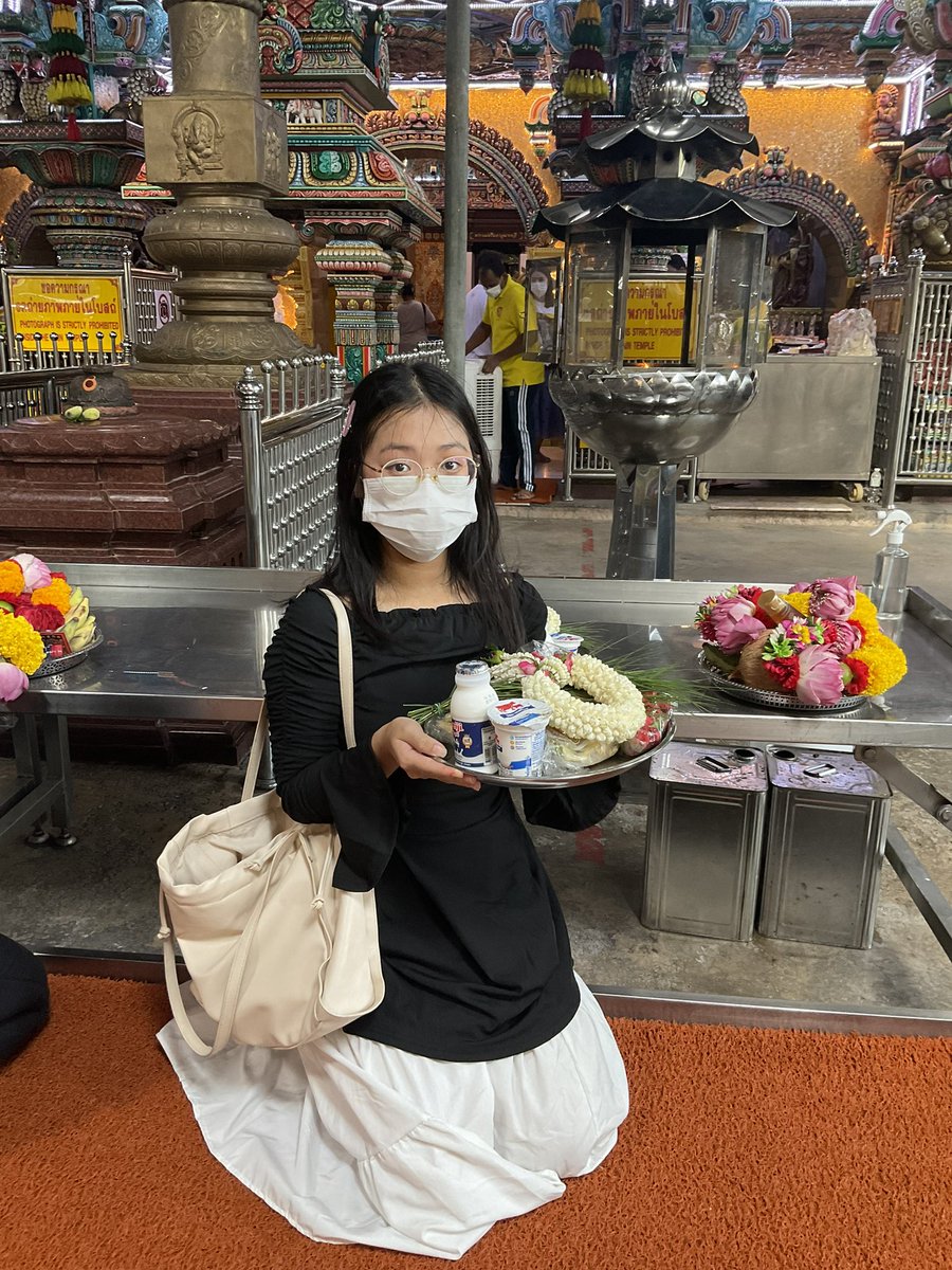 cu2morerow's tweet image. วันนั้นที่ทำบุญเห่นผลแล้วน้า😻😼