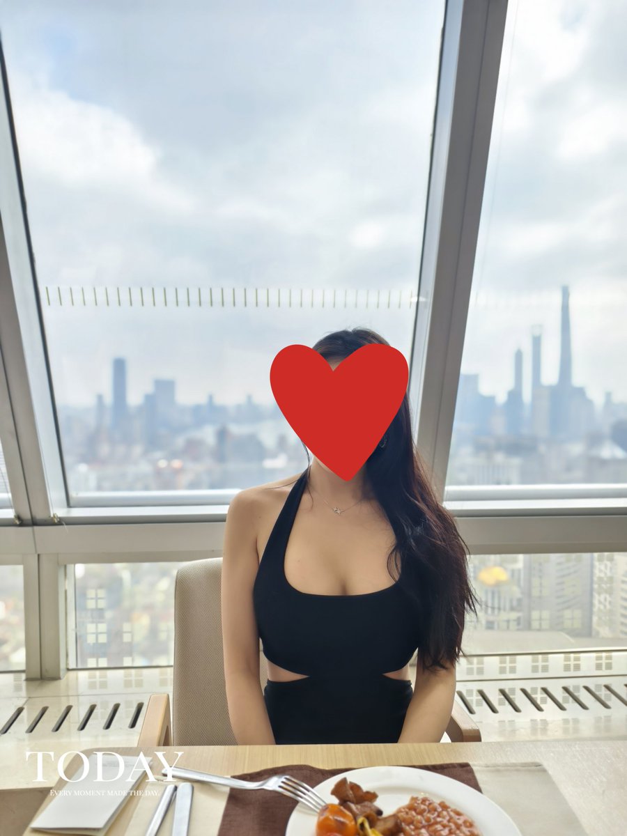 今天丟了520元现金，如有好心人捡到，請联系我！愿赠送原味一件或私人微信 https://t.co/ZqMf4jBmpI