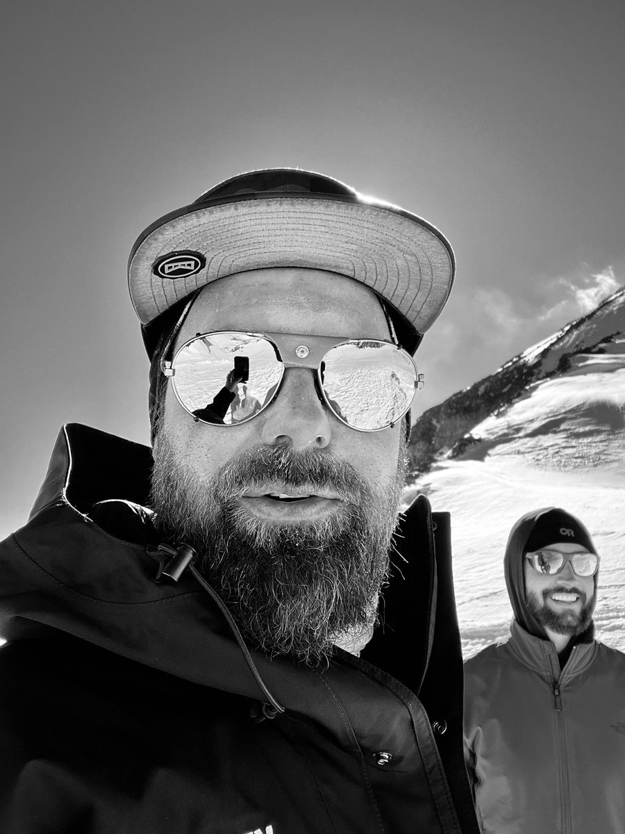 Mt Rainier. Sleepin above the clouds tonight. 🫡