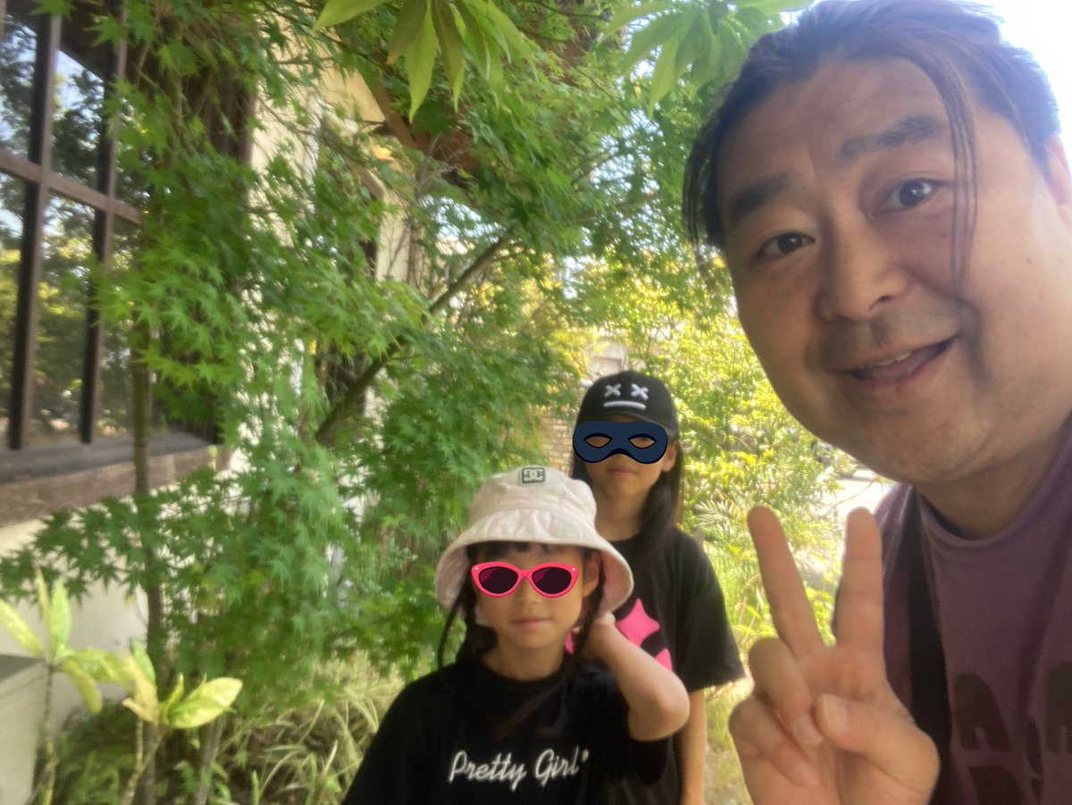 tommy_tomioka_'s tweet photo. #子供達(友達の)と #basil2(#バジルバジル)の最高ランチ
&佐賀の #ディズニーランド #神野公園 へ!#入園無料!
その日は15:45ほどに入園したので、1600円 #フリーバス ではなす1.000円で1.100円分乗れる券を2セット買った
#インフルエンサー #ジンセーくん オススメのコースター 魅力的!ワロタ https://t.co/vwsYGEsqAB