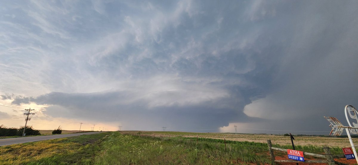 Dr. Montana Etten-Bohm (@montana_eb) on Twitter photo Would you believe this is the first time I've ever seen a supercell? Thanks <a href="/UNDChase/">UND Storm Experience</a> for taking me along! Would you believe this is the first time I've ever seen a supercell? Thanks <a href="/UNDChase/">UND Storm Experience</a> for taking me along!