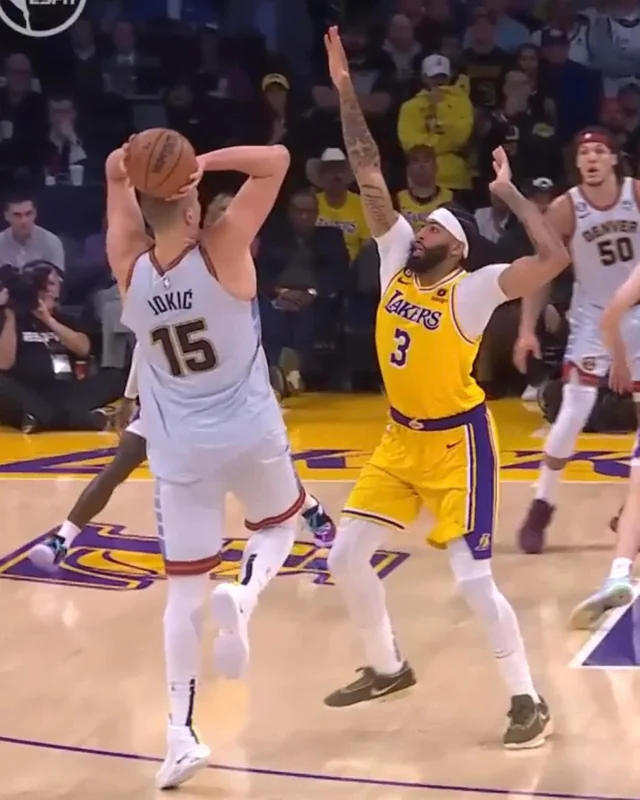 PlayoffDude's tweet photo. Sweet revenge. ☺️ https://t.co/o8y1RXXF9I