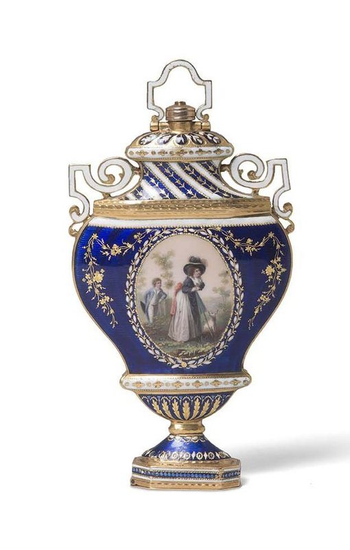 Paris Watch maker, L. Godon. Watch-Perfume Bottle, late 19th c. Gold, blue translucent enamel, white opaque enamel. ©️ @madparisfr #MondayArt #Bijoux