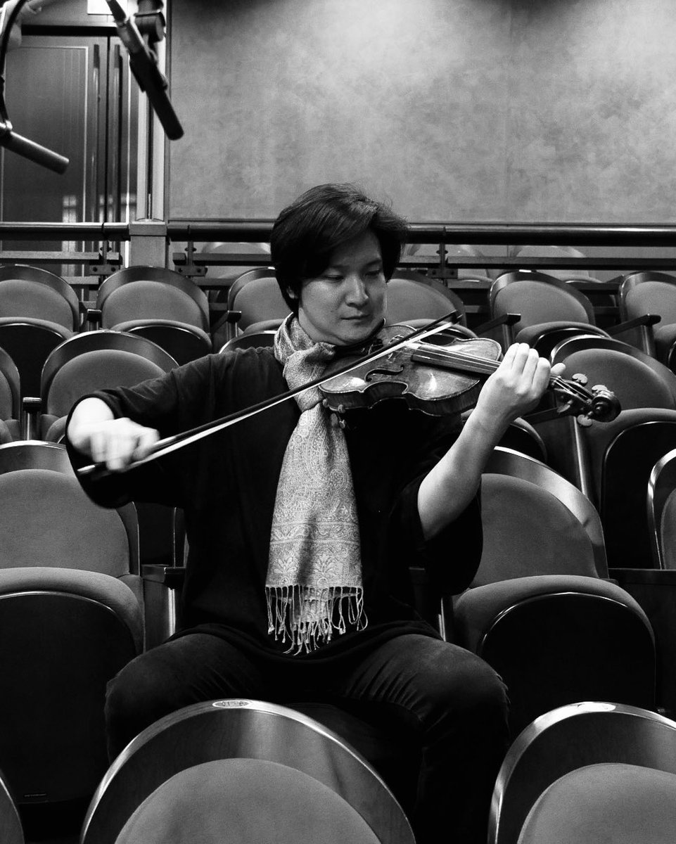 The three-day recording session has concluded!

Tatsuki Narita played solo violin works by Akiko Yamane, Alex Paxton, Ben Nobuto and Yuri Umemoto. Artist collective mumyo's 2nd project. 

The recording venue was kindly provided by Nagakute Cultural Center.