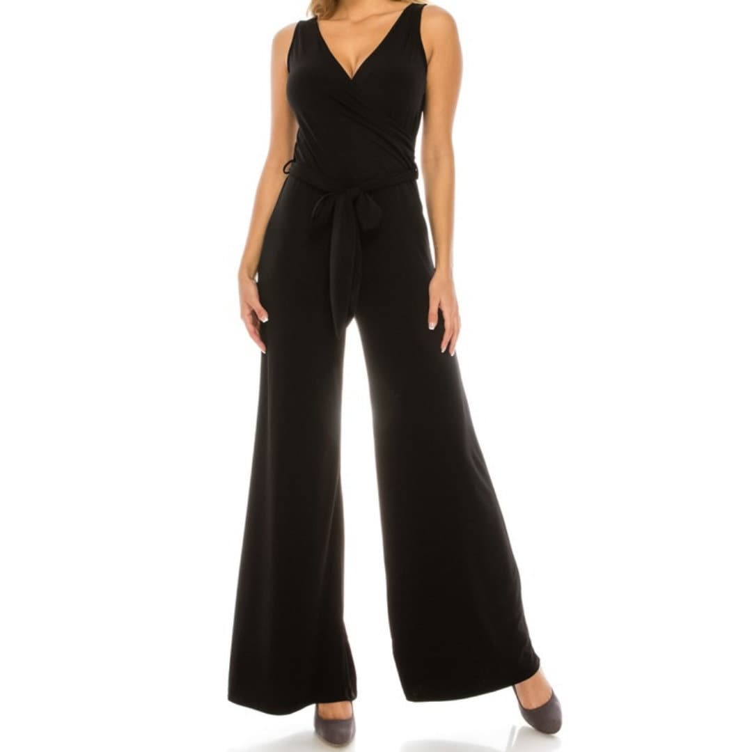 Black Solid Wide Leg Sleeveless Casual Jumpsuit tuppu.net/83b6ce60 #bridesmaid #womenfashion #smallbusiness #jumpsuits #maxidress #plussizefashion #wedding #janettefashion #VenechiaFashion