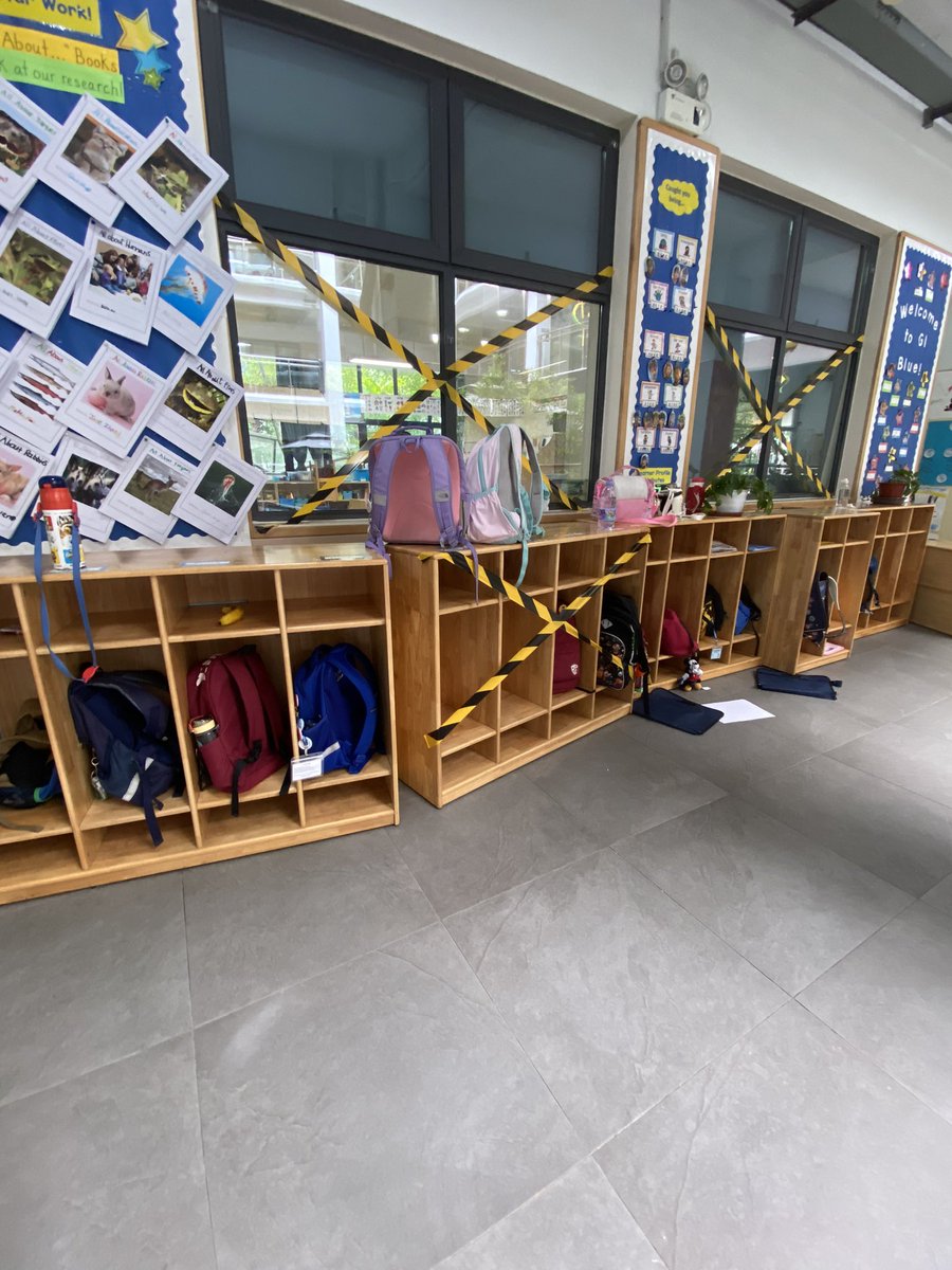 judyimamudeen's tweet photo. What a disaster!! Grade 1 Ss provocation To launch our #pyp unit of #inquiry on how people manage disasters in communities. #isns #InspireTheFire 🐦🔥 https://t.co/DfxBTsagAz