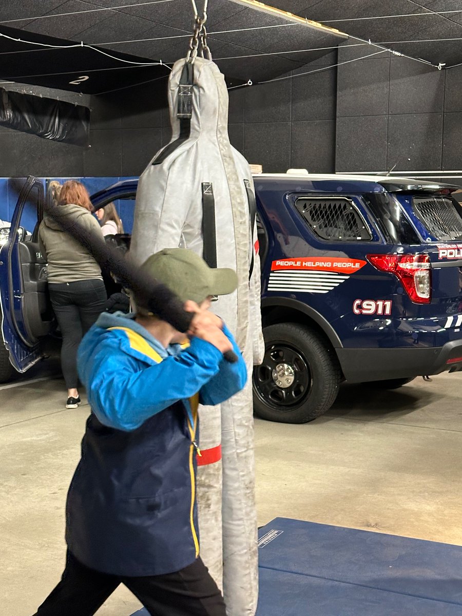 A true community event for all members of the community. Waterloo Region Police Services hosted their annual open house. Thousands of participants met our police, tried many activities and had a very fun day.