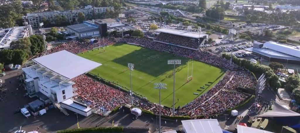 @NRLonNine @PhilGould15 #AskGus Should Wests Tigers be basing themselves in the Macarthur region, allocating majority of home games at Campbelltown? Both Eels and Panthers have managed to make Western Sydney work commercially, with similar infrastructure, population and junior numbers. It's a gold mine