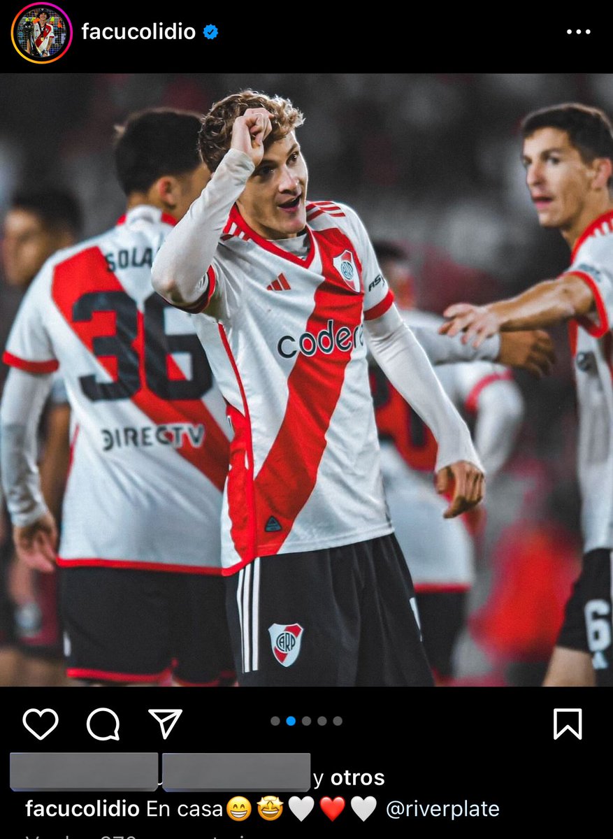 Facundo Colidio subió imágenes del partido de ayer de River y puso 'En casa 😁🤩🤍❤️🤍' 🥹🥹🥹

Al final es más gallina que Labruna el tipo. Me parece que tan bostero no eran él y su familia eh, me parece.