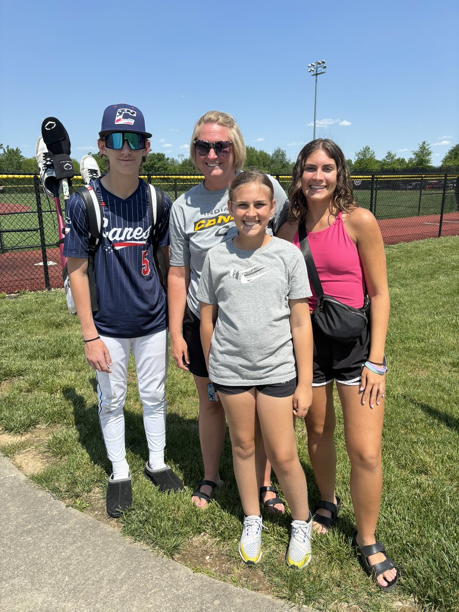 Late Mother’s Day post. Of course we spent it at the ball diamond. Savannah, Austin, Kennedy and I are so blessed to have you leading the Semmler family Robin. We can’t thank you enough for everything you do for our family.