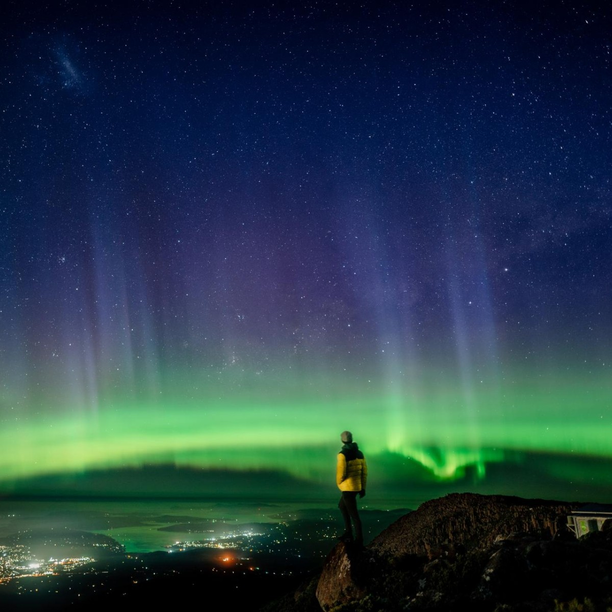 Did you see the #AuroraAustralis but wonder what you were looking at? 🌠 We've got you covered - learn more about why Tasmania’s night sky lights up like a 'fluorescent light tube' 👉 utas.au/eX