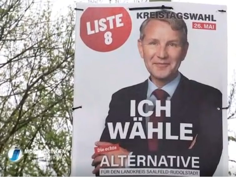 So macht die Liste 8 Wahlkampf in #Thüringen MIT #Höcke GEGEN die #AfD‼️ Geworben wird dabei auch mit AfD Parteilogo gegen die AfD! Völlig gaga! Was sagen #Weidel und #Chrupalla dazu? 🤣🍿
