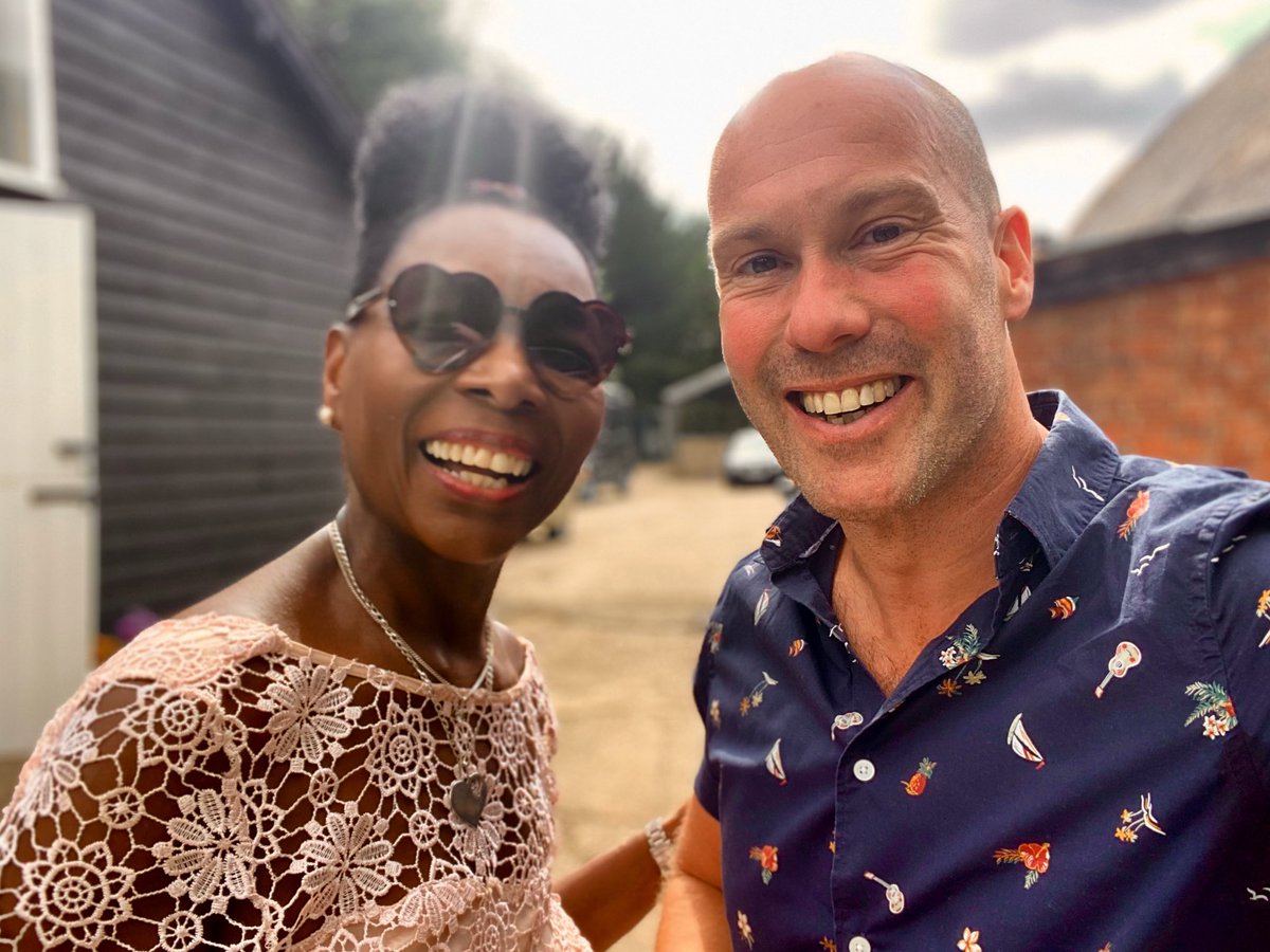 Congratulations to the AMAZING @FloellaBenjamin OM DBE DL on being awarded the @bafta Fellowship for her exceptional contribution to television. I grew up watching lovely Floella on @BBCOne & @BBCTwo Play School and absorbed her warmth and passion for life. THANK YOU FLOELLA!
