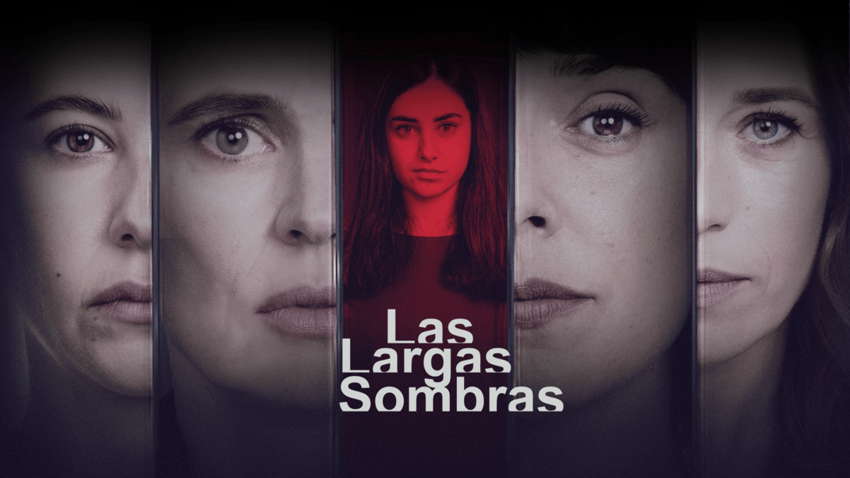 Hoy recomiendo en @elmonarac1 la miniserie 'Las largas sombras' en la que las directoras Clara Roquet y Júlia de Paz con un elenco impresionante de actrices ponen el foco sobre la violencia que sufrimos las mujeres, el silencio y los traumas que arrastramos. Está en Disney+