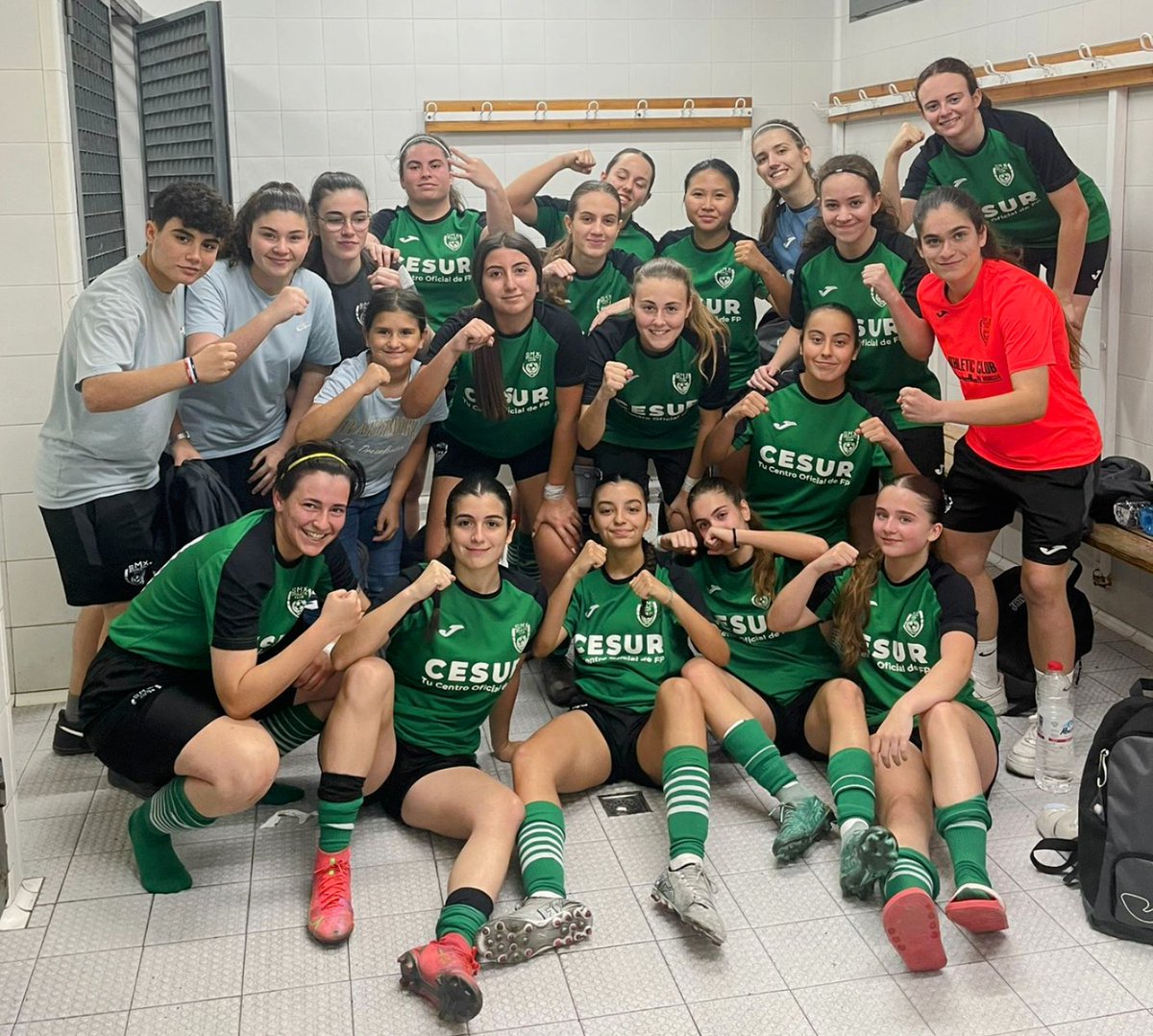 SMXathletic's tweet photo. ⚽💚 PRIMERA AUTONÓMICA FEMENINA | Grupo Primero | Jornada 21 🏆
✅ @SMXathletic 3 - #CDBalaAzul 2
🔝 Equipo @cesurformacion https://t.co/jjY3lpmhIc