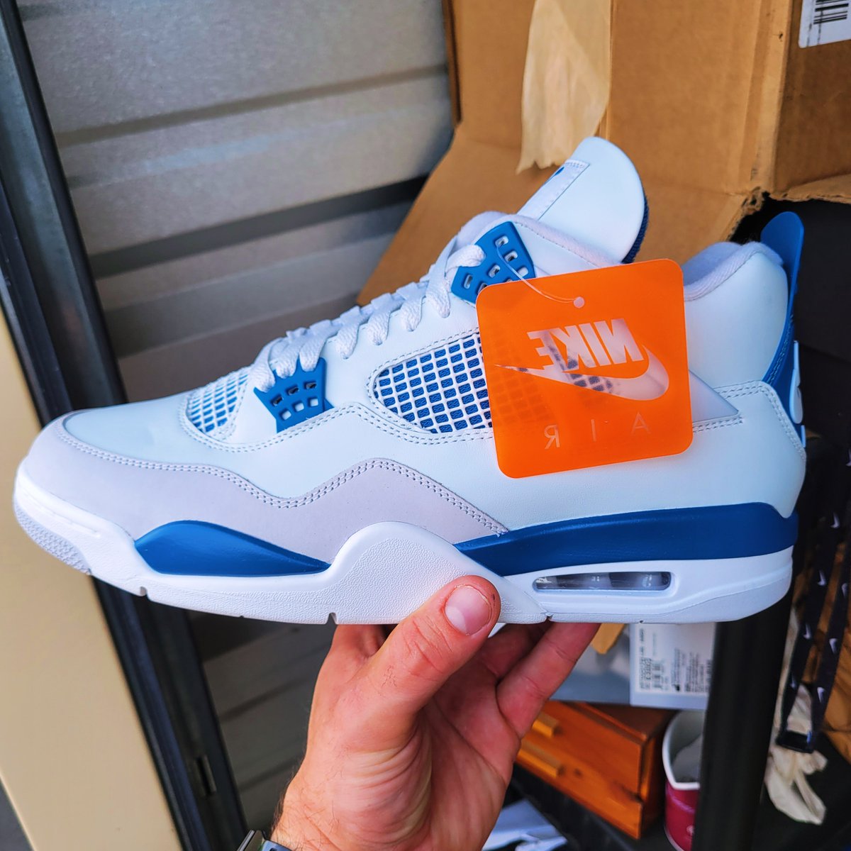 Wether it's industrial or military -  Blue  , I love these 4s #jordanretro4 #jordan4