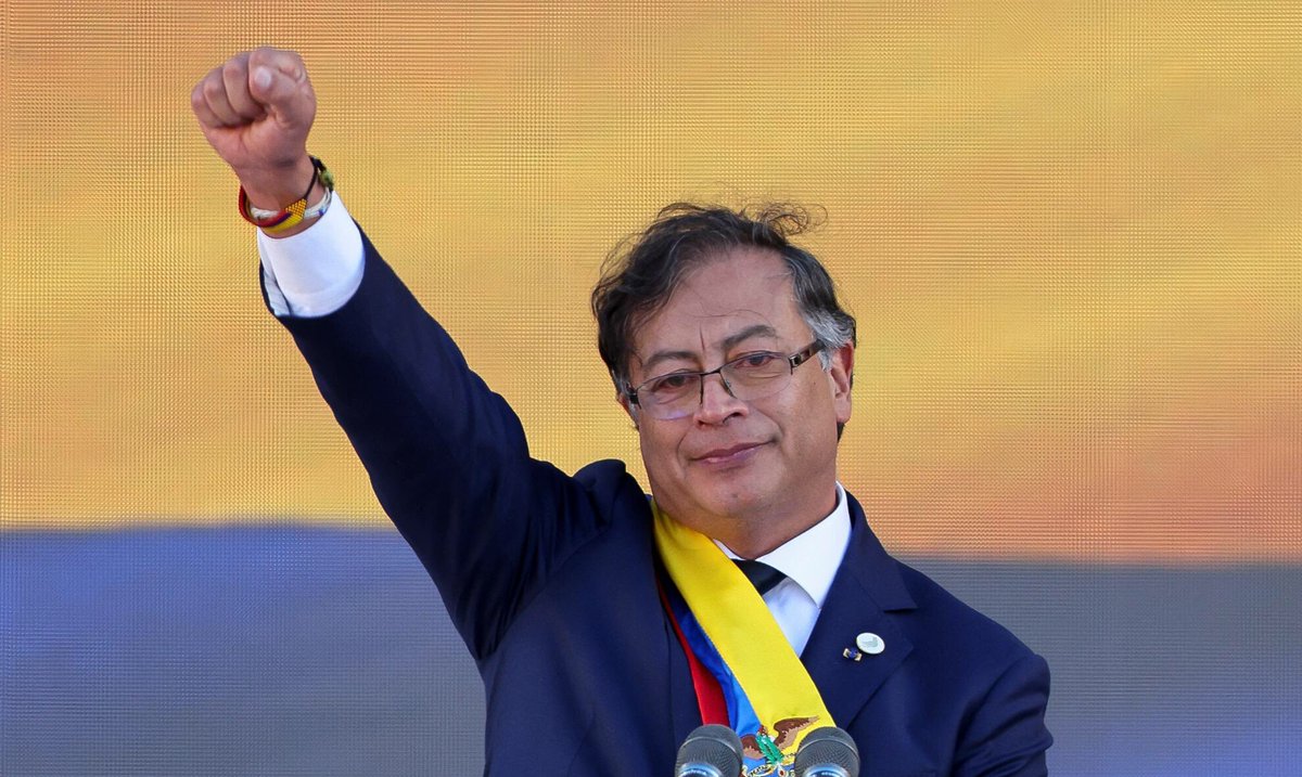 Colombia’s far-left President Gustavo Petro has called on the International Criminal Court in The Hague to issue an arrest warrant for Netanyahu.

Netanyahu responds:

“Israel will not be lectured by an antisemitic supporter of Hamas (…) Shame on you President Petro!”

🇨🇴🇮🇱