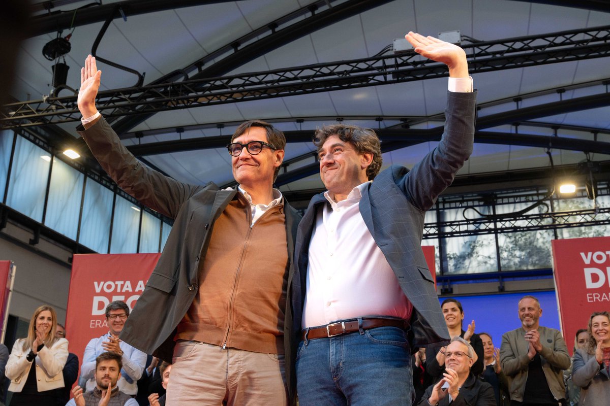 Enhorabona, amic @salvadorilla, i a @socialistes_cat per aquesta victòria històrica ✊🏻🌹 Cataluña abre una nueva etapa. Ahora toca gobernar para todos y todas los catalanes/as. #Elecciones12M #EleccionsParlament2024