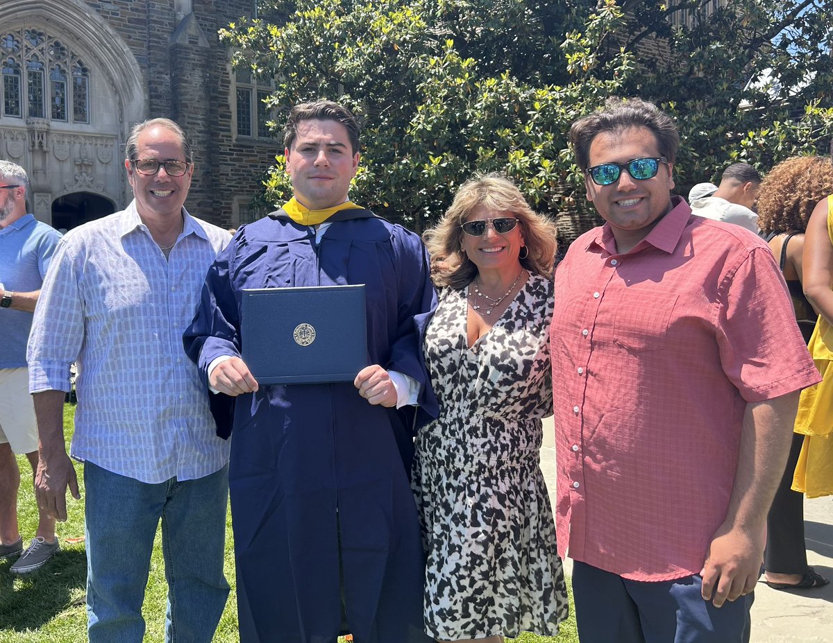 Zach Solon tweet media