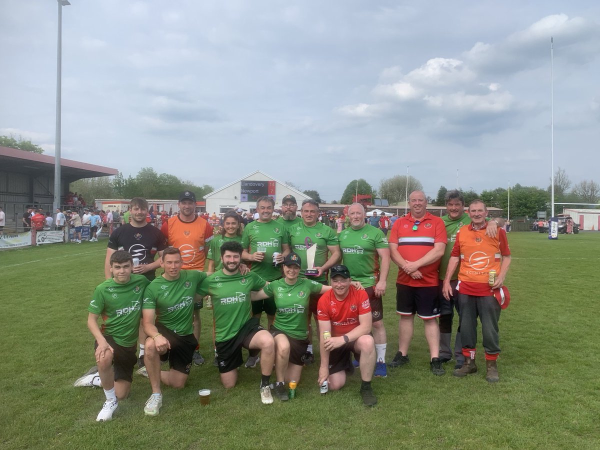 Thomas Jones tweet media