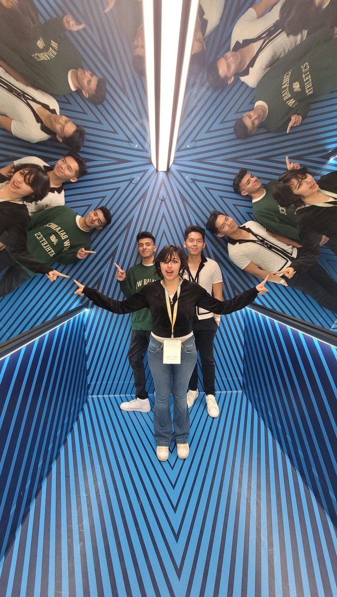 WHS_Animation's tweet photo. BPA NLC Day 3 has been a success 😎 #BPANLC #Chicago #museumofIllusions #SkyDeck #FutureGraphicDesigners #NISDsuperiorCTE @NISDWarren @nisdnef @NISD_CTE https://t.co/xJs8iOYzys