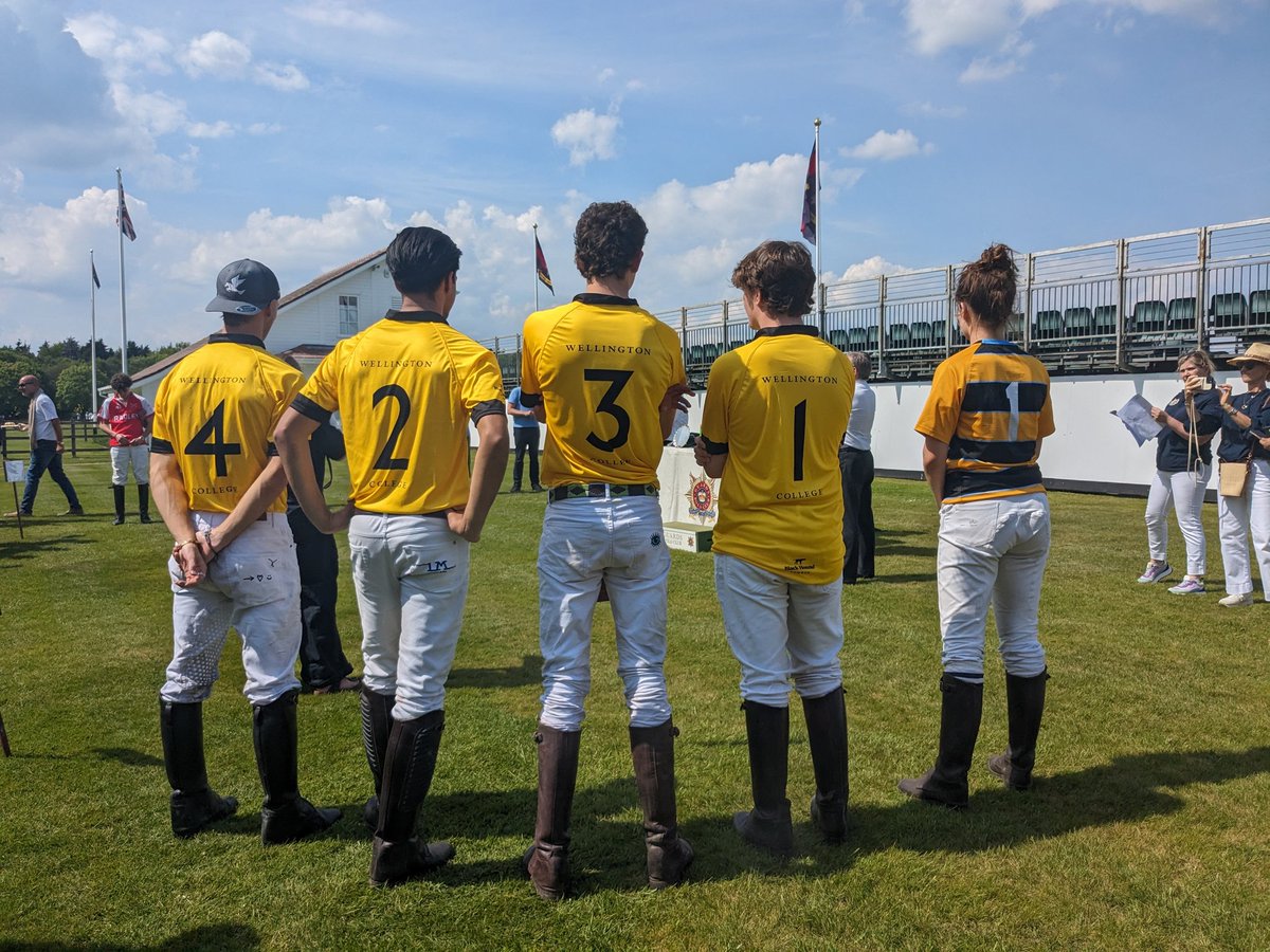 Copenhagen Day 2 🐎🐎🐎🐎 A fierce and thrilling match vs @stowemail with Wellington coming out tops, winning the Copenhagen Cup with a 6-4.5 win. A superb match played by all 💫 Huge thanks @guardspoloclub @andrewhine @lamariposapolo @Welly_Master @WellySport @WellingtonUK 💪