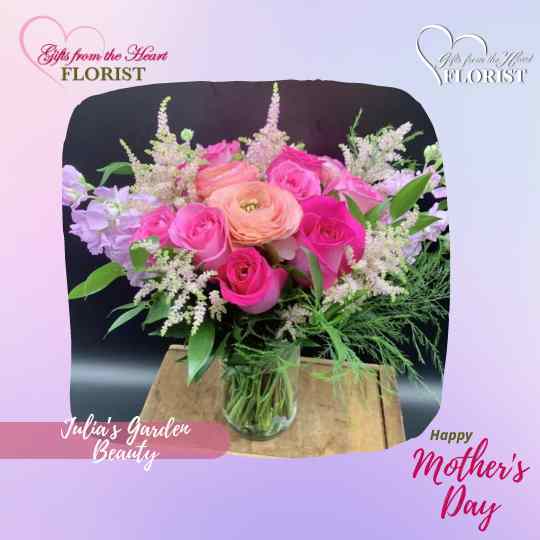 HeartFlorist's tweet photo. Julia's Garden Beauty :: This low and lovely design features bright hot pink and pink roses, delicate Astilbe, Ranunculus and Stock. It's an extra special combination for that special someone. We also offer fragrant candles, Teddy Bear Plush, Chocolates and even Vintage Brooches https://t.co/QRIrxFmzCE