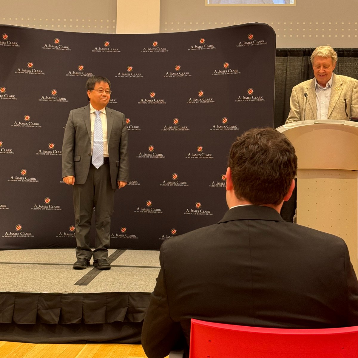 On Friday, @ClarkSchool held its faculty & staff awards. Congrats to the FI faculty awarded 👏 @KuoLab (Poole & Kent Teaching Award for Senior Faculty) @GreggADuncan (E. Robert Kent Teaching Award for Junior Faculty) Chunsheng Wang (Senior Faculty Outstanding Research Award)