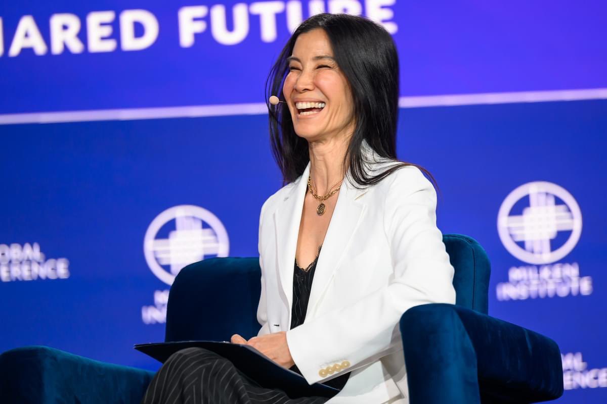 .@Usher and Larry Jackson joined @lisaling at #MIGlobal to talk about how technology is shaping the future of the music industry. Watch the full conversation here: milkeninstitute.org/panel/15704/un…