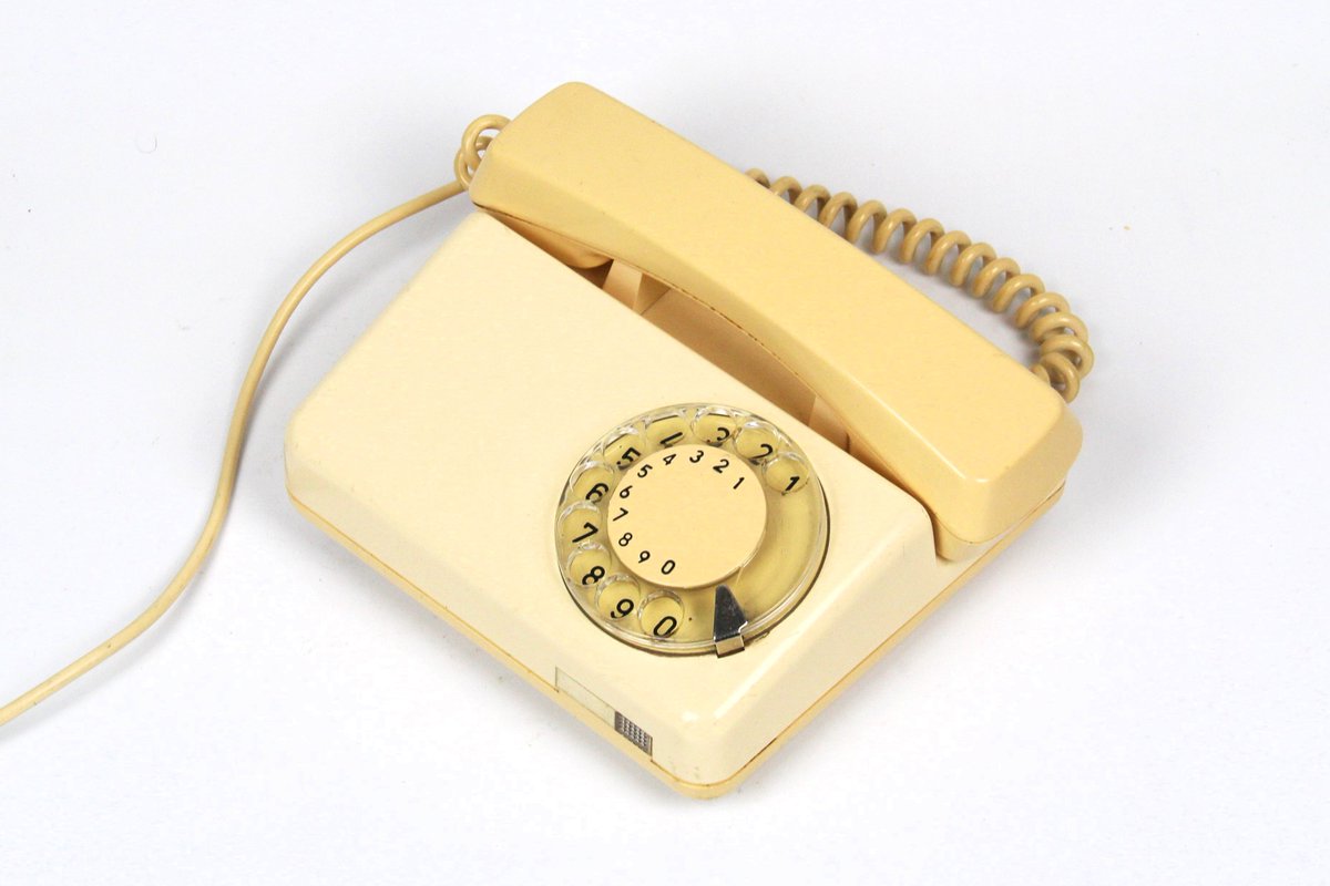 Rotary Telephone 80s Vanilla double color, #Vintage Dial Desk phone Tulipan RWT fom Poland, Unique Home and #OfficeDecor, #Fathersdaygift
artmavintage.etsy.com/listing/171607…