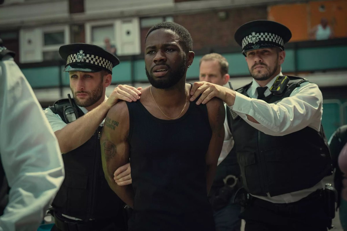 #Entretenimiento | Top Boy gana el Bafta a mejor serie dramática de televisión en el Reino Unido Amplía la información: noticierovenevision.net/noticias/entre… #NoticiasVenevision #12May