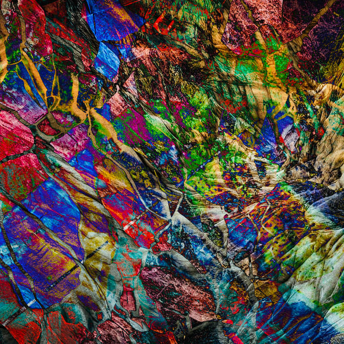 Rabbit @ IRM webzine & netlabel (@indierockmag) on Twitter photo Sur "Verdigris", l’Écossais <a href="/Talvihorros/">Ben Chatwin</a> reprend les choses là où "The Hum" les avait laissées, du côté d'une électro stellaire et pulsatile aux textures de synthés désagrégées et aux envolées polyrythmiques qui nous est désormais familière.
Chronique : indierockmag.com/article36490.h… Sur "Verdigris", l’Écossais <a href="/Talvihorros/">Ben Chatwin</a> reprend les choses là où "The Hum" les avait laissées, du côté d'une électro stellaire et pulsatile aux textures de synthés désagrégées et aux envolées polyrythmiques qui nous est désormais familière.
Chronique : indierockmag.com/article36490.h…