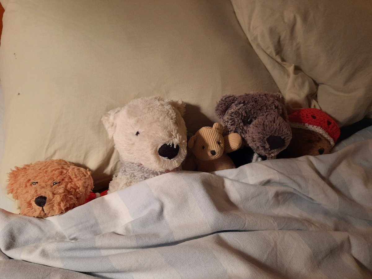 'Why are you wearing a hat in bed, Fritz?' 'It's a sleeping hat, Mattuschka'