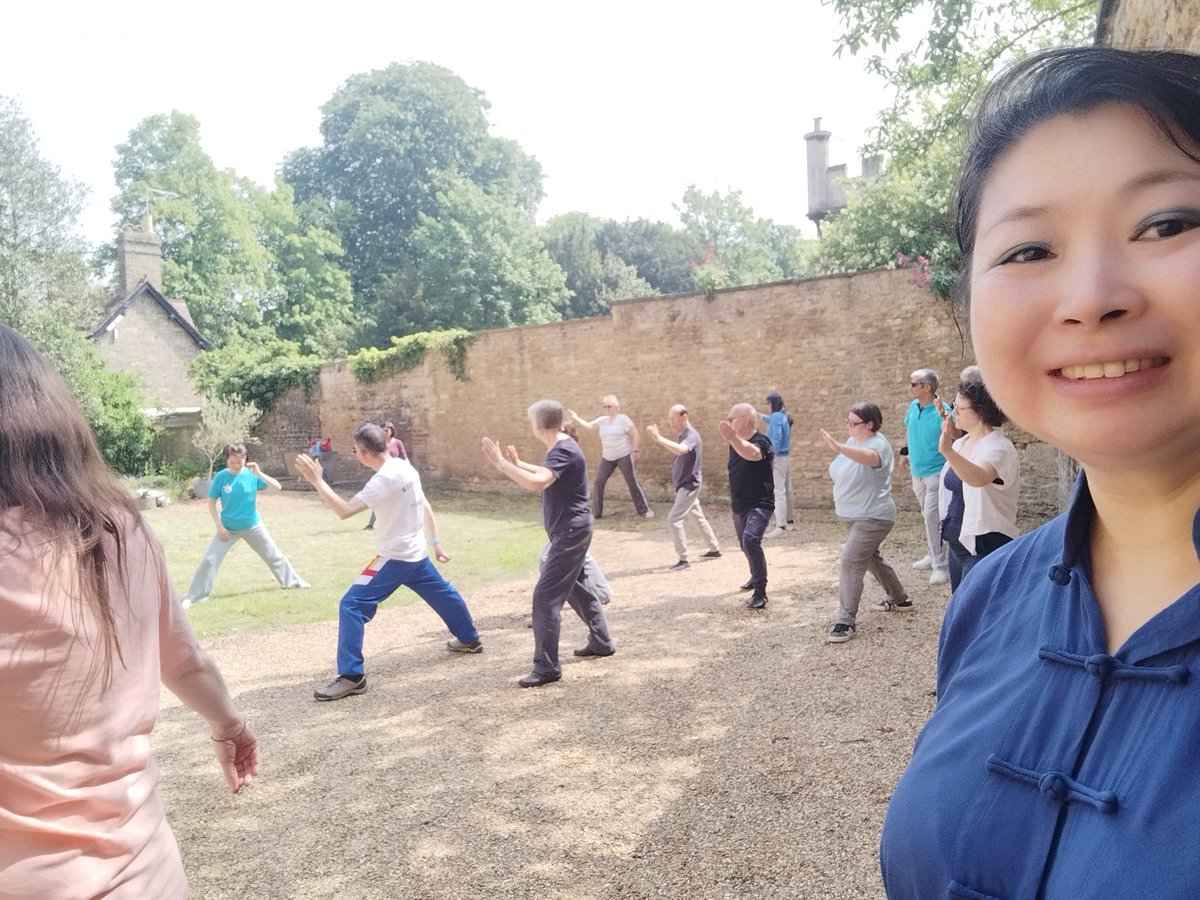 Another brilliant tai chi lesson. It was hot so we did it outside in @pborocathedral secret garden #taichi @ChinesePTBO @cambscf @TheEvelynTrust