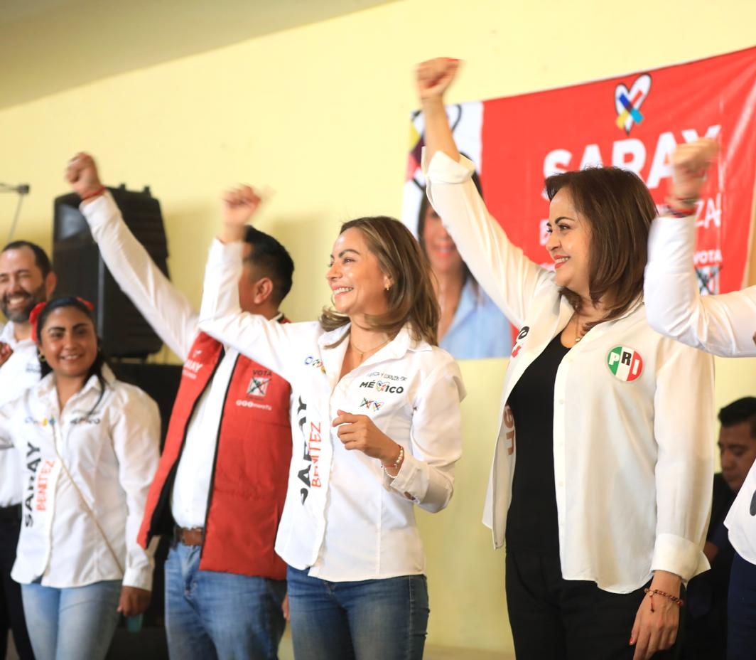 #SeguimosAvanzandoConPasión y determinación bajo el liderazgo de @SarayBenitezE; una mujer de resultados, que pone al centro a las familias de #Mexicaltzingo para que puedan cumplir sus sueños. Este 2 de junio, #VotaPRI. 👊🏼🔴