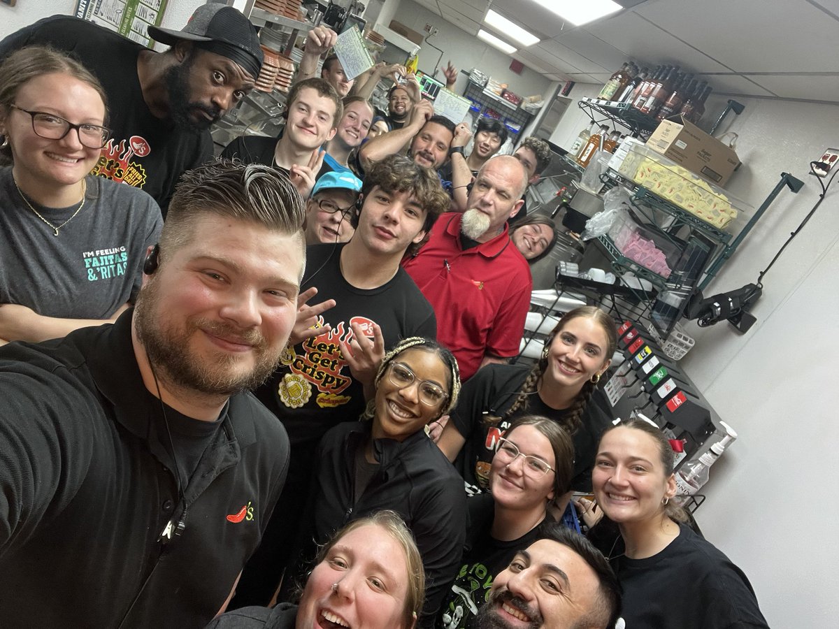 Happy Mothers Day from team Tyler! Cheers to Jacob, Nichole, and our entire HOH team for taking care of our guests at a high level during a busy shift! Thank you for all the mothers that sacrifice so much every day! Especially in this industry, you are all amazing!