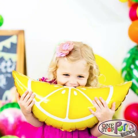 When life gives you lemons ... have a fun tropical party! 🍋🎈 

#Balloons #Leamington #LoveLeam #Warwick #BalloonFun #BalloonIdeas #PartyIdeas #Warwickshire