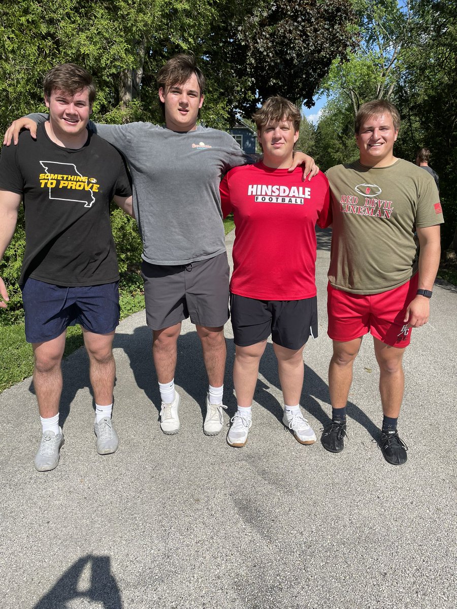 Hinsdale Central Football Club tweet media