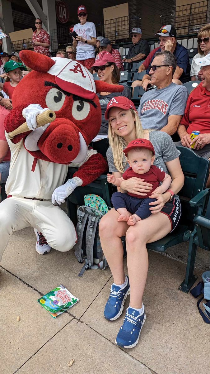 James, Stephanie and Ribby enjoying the Hogs 9-6 lead over MSU!!