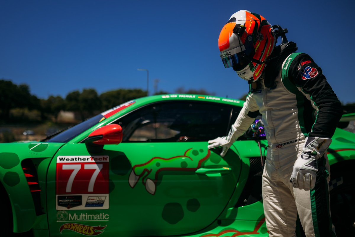 AO Racing 🦖 tweet media