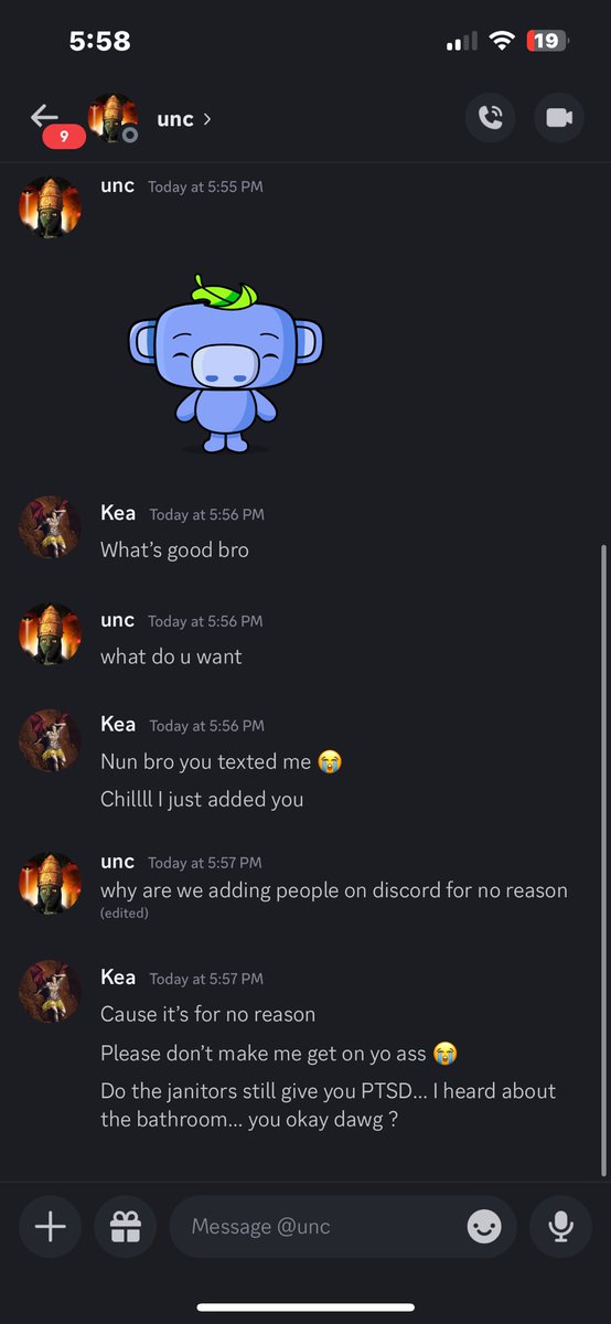 When fans turn to haters 😭 I think those high school days still affect his day to day life as we speak 😔