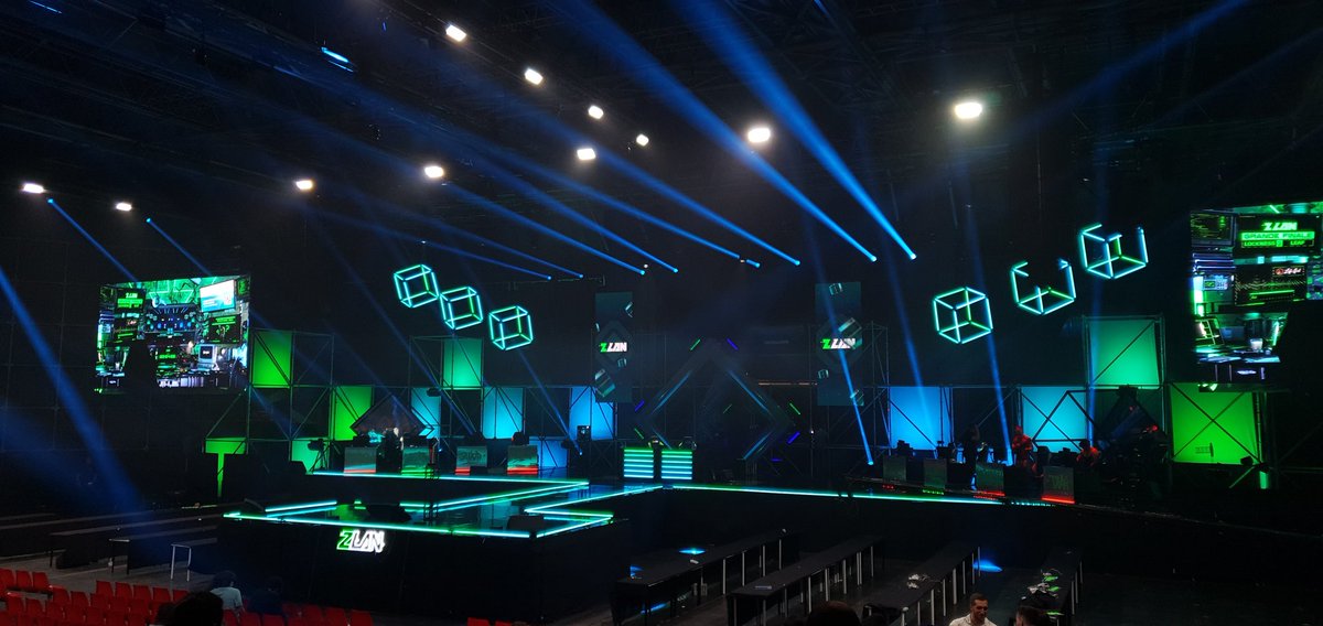 Sashell_Fx's tweet photo. Première #ZLAN2024 pour ma part, à refaire bravo à toustes !! @ZeratoR @DamDamOfficial @ZLAN_FR @ZQSDProductions https://t.co/qpPjeLdC6D