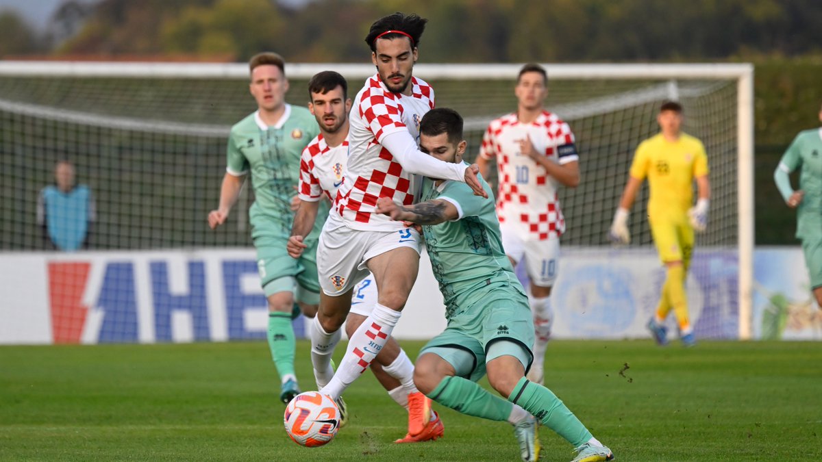 #Croatia youngsters Roko Šimić of @RedBullSalzburg and Marin Ljubičić of @LASK_Official both score in the penultimate round of Austrian league matches! 🔥 #Family