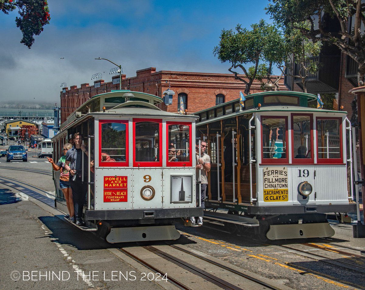 Scenes of SF MUNI tweet media