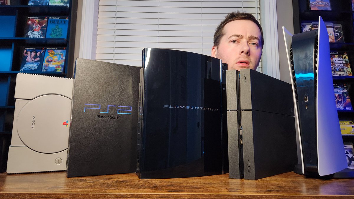 BasementGamerYT's tweet photo. Playstation consoles... https://t.co/Xw1PdIwpeA