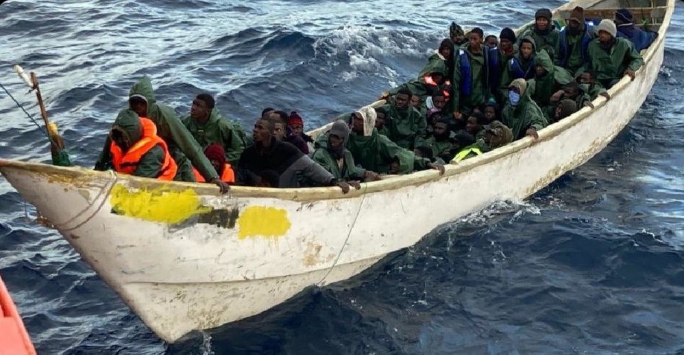 Un informe interno de #FRONTEX revela que 100.000 malienses se movilizan en dirección a #Mauritania para partir hacia #Canarias.

Dicho informe sitúa la presión migratoria sobre el archipiélago bajo un nivel de amenaza alto.
 t.me/ALERTAGLOBAL/6…